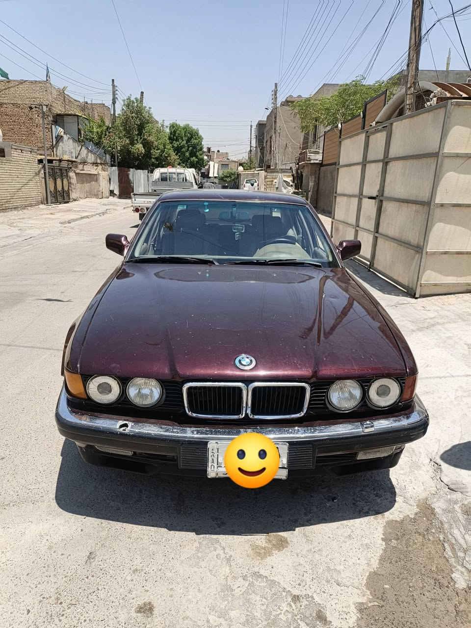 سلام عليكم (bmw ) السعر $60 
موديل 94 سياره جاهزه من كلشي مكفوله كير مكينه تخم تاير على ايدي تبريد ويه لسويج ثلج     
سياره جاهزه من كلشي مابيه نقص ولا دبديل ولا خياس سياره  مصبوخه جماليه لا اكثر مكينه  730 
عنوان بغداد حي العامل للستفسار اتصل( *********** )
