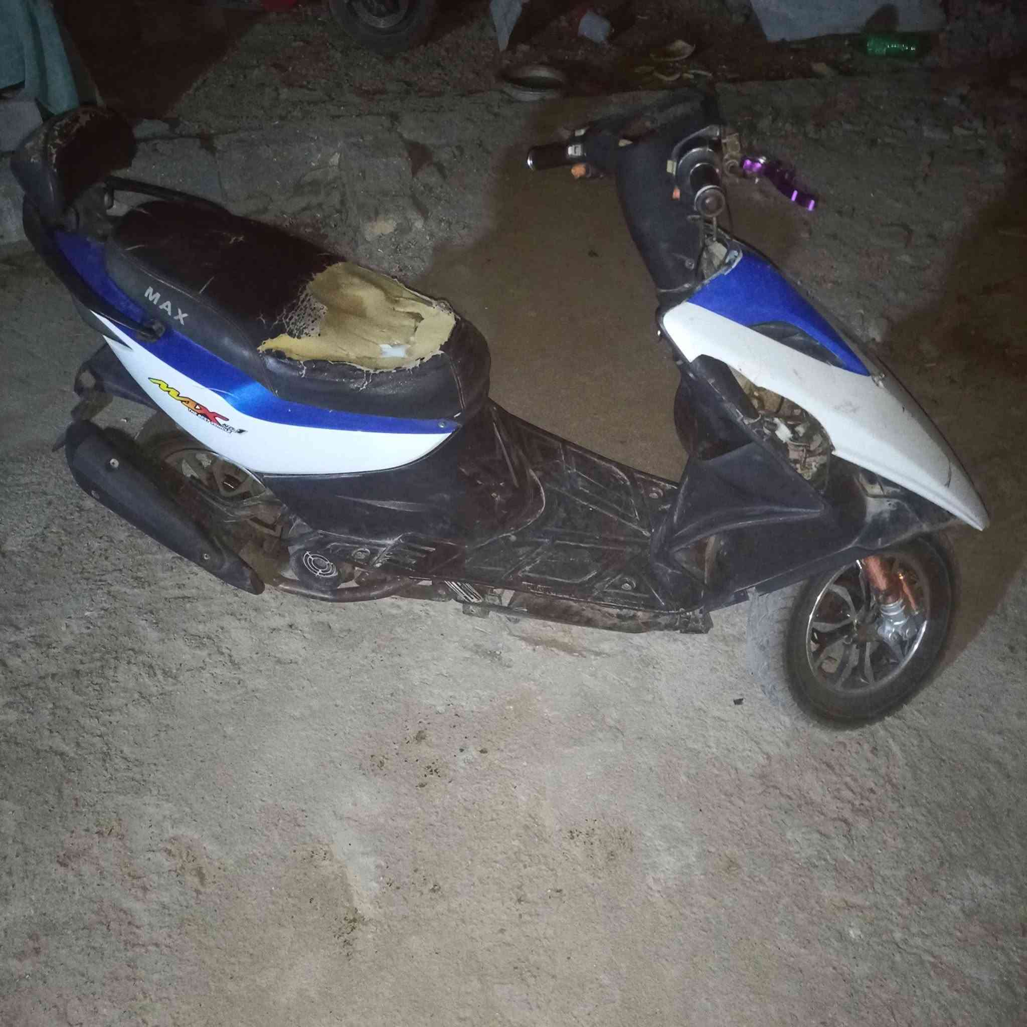 *********** نيسان 200
