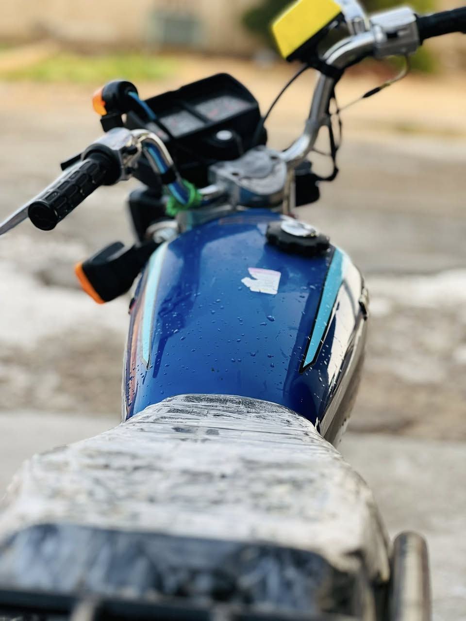 دراجه نامه شلامجه اوراق مكمركه وجاهزه وكيله نوفل دراجه مكفوله من كلشي *********** موديل 22
