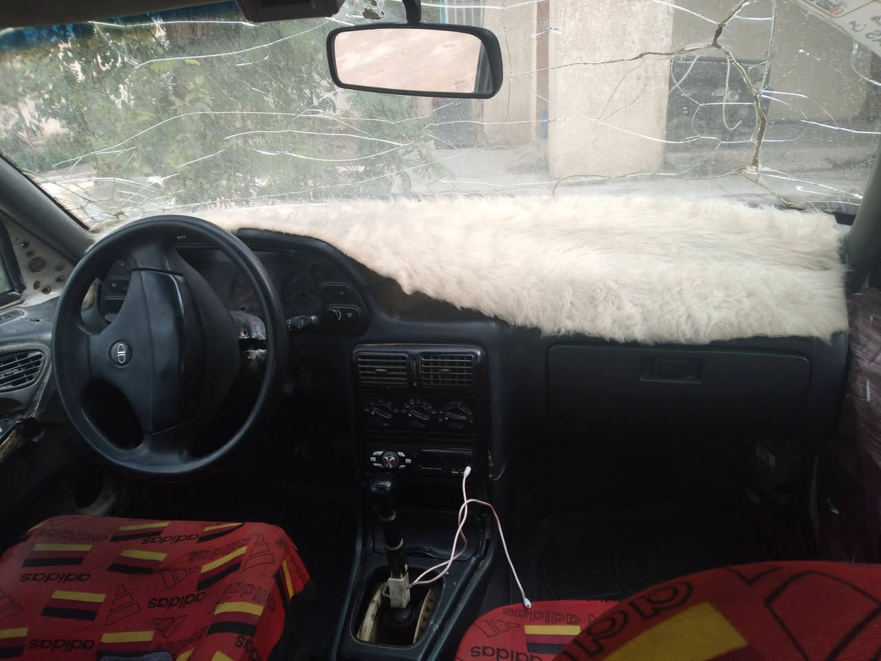 السلام عليكم عندي سياره للبيع دايو اسبرو موديل 96 البيع مكفول كير ومحرك  مكفول وتحويل مضمون راعيه موجود السعر 15ورقه وبيه مجال شي قليل التصال ع الرقم او مراسلت الصفحه  +964 778 199 0948


**إذا كنت صاحب هذا الإعلان وتريد حذفه لأي سبب، رجاءا أرسل رسالة إلى الدعم الفني**