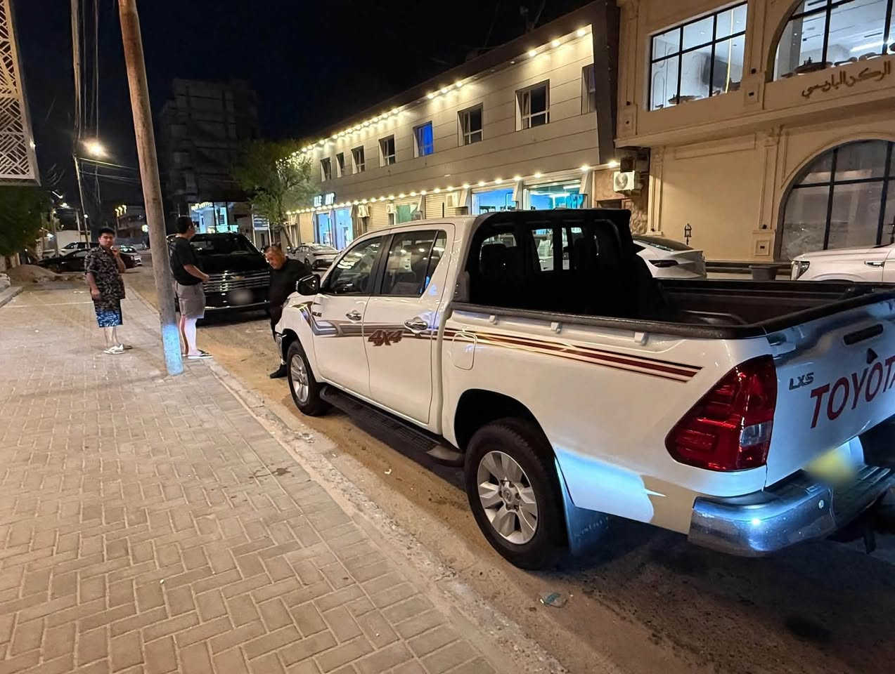 بريمي اصل گاز ٢٠٢٠ رقم اربيل فول مواصفات كفاله من الحادث والصبغ والتصليح سياره جديدة وماشيه ١٤٦ بلاد شرط على ايد جناي واحد من الزيرو مكينة ٢،٨٠٠ زيرو
مكينة وكير كفالة عامة من اي عيب او نقص وحداده جديدة
للبيع او المراوس بأحدث
مكان السيارة في البصرة 
*********** الاتصال بالنهار للشراي وبالخدمة
