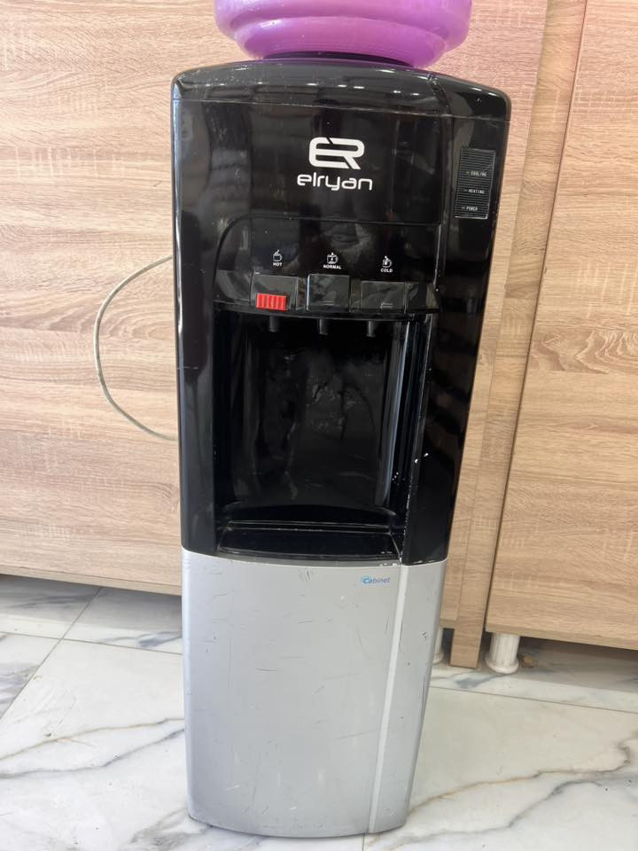 برادات ماء نظيفات 
وشغالات حار وبارد
سعر الوحد 50 الف 
***********
حلة شارع الكورنيش
