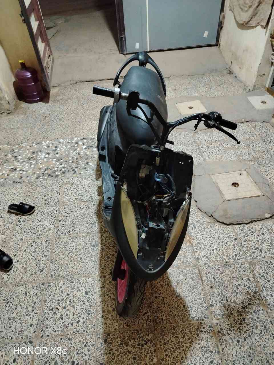 السلام عليكم دراجه ماكس عدله للبيع بس كامريته الطوف وما تشتغل سعر 150 وبيها مجال مكاني حله مركز مدينه رقمي ***********
