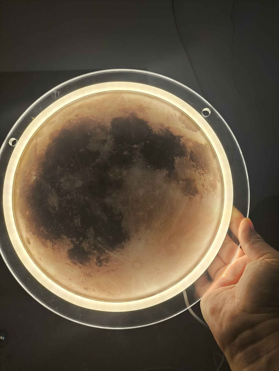 سڵاو هاوڕێیان ئەم ئەشیانە بۆ فرۆشتن 
ستاندی میزەڵان بۆ پێرزدەی ئاسنەو هی ئەمەزۆنە زۆر ئەسڵەو بەکار نەهاتووە خۆت ئەیبەستی
لیدی مانگ زۆر جوان و کەشخە بەکار نەهاتووە
شێتی گۆڵدی هەڵواسین سێ دانە السليمانية, العراق


**إذا كنت صاحب هذا الإعلان وتريد حذفه لأي سبب، رجاءا أرسل رسالة إلى الدعم الفني**