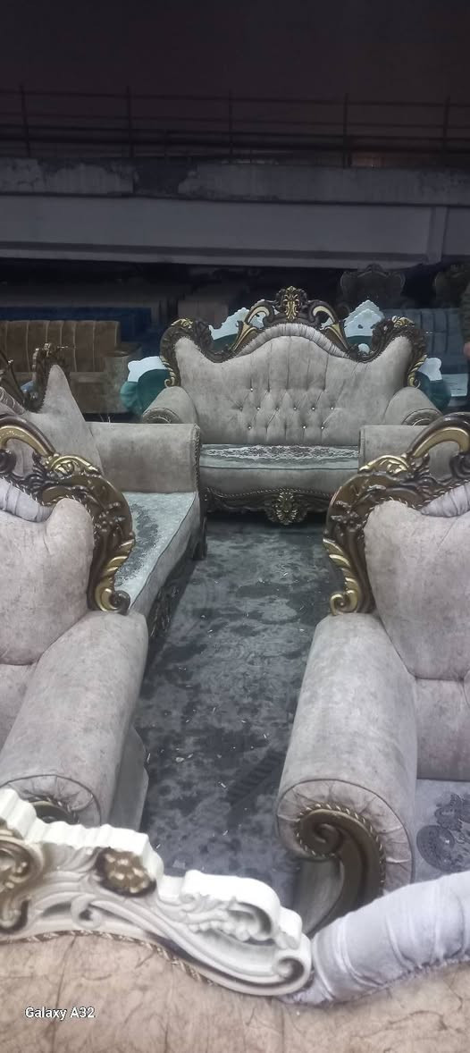 للاستفسار ***********
