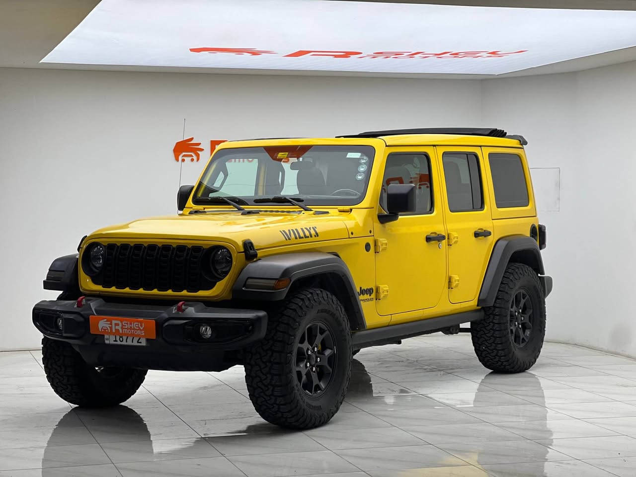 Jeep Wrangler 2021
جيب رانجلر 2021
مواصفات Willys

مكينة 6 سلندر حجم 3.6 لتر 
ماشية 96,000 ميل و بحالة ممتازة 

ضرر السيارة فقط شبر من بنيد صبغ بدون دواخل و بدون ايرباك 
رقم شاصي مع الصور موجود
كلش لون حلو و سقف بانوراما ارغب نوع بالسوق 

رقم دهوك الدولي سنوية ب اسمنا و شرط التحويل
مكفولة من كير و محرك و كهربائيات

و ب سعر(265$) ورقة و بيها مجال

مكان السيارة

دهوك -معرض ارشف R-Shev
رقم51 من معارض التيرمينال 

***********
*********** دهوك, العراق
