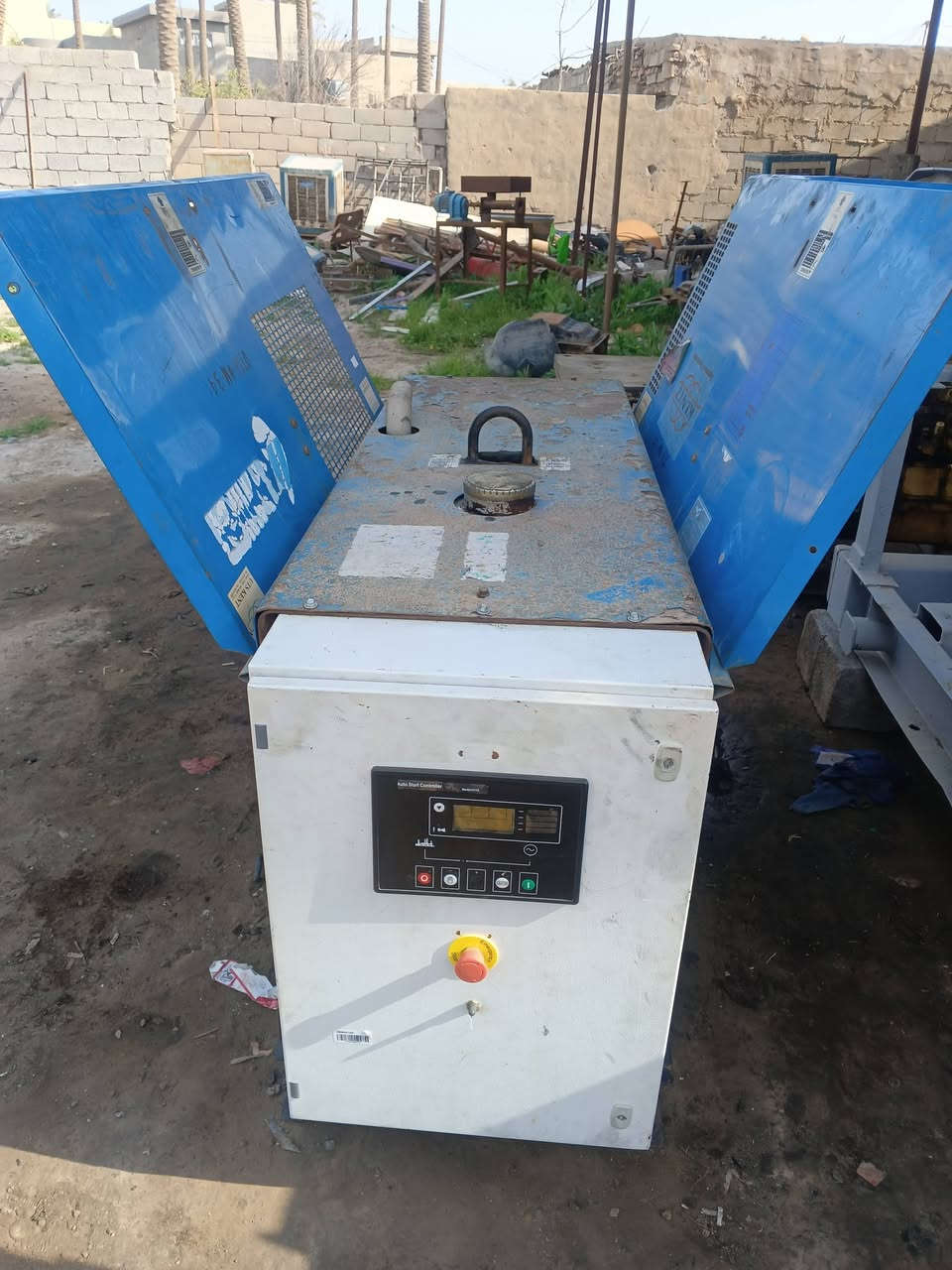 اسلام عليكم
للبيع مولد دويز تبريد هوه 3سلندر 22كيفي فول  اوتو  المولد جديد مشتغل ساعات قليلة 
مكاني ديالى المقدادية ***********
