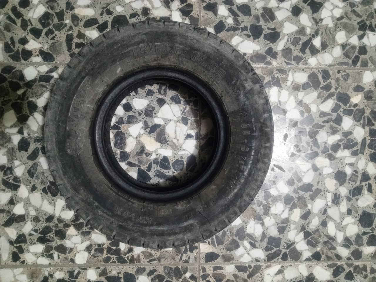 السلام عليكم تيارات جوب البيع السعر ٤٠ وبيهن مجال قليل ومريات ٥٠٠٠ فقل***********
