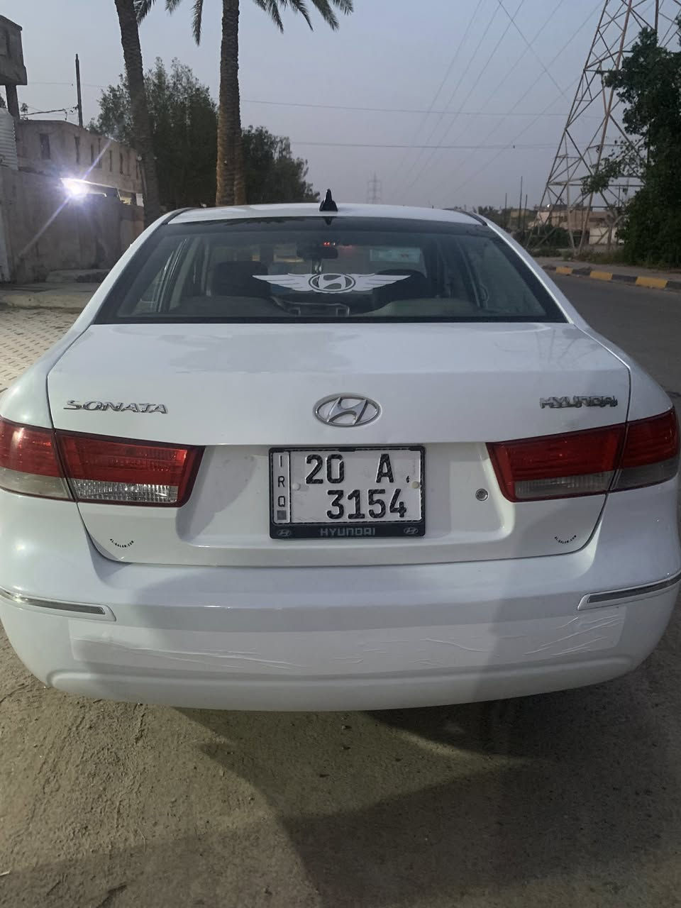 السلام عليكم للبيع سوناتا موديل ٢٠٠٩ ضررها جاملغ وبنيد وبيها ٤ قطع صبغ اثر جراد مكينه ٢٤٠٠ دوش كير مكينه خير من الله السعر115 وبيها مجال 
***********ديالى خان بني سعد
