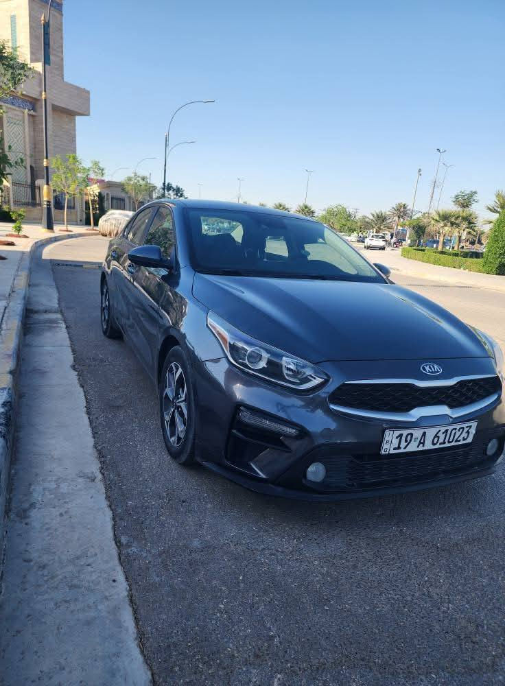 كيا فورتي موديل 2019 رقم كربلاء بسمي تحويل ثاني يوم الضربه بل باب مكاني كربلاء سعرها 135 وبيه مجال لشراي مستعجل على البيع هي وارد امريكي  بيه بابين وجاملغ  الوره 
الرقم  ***********
الرقم ***********
