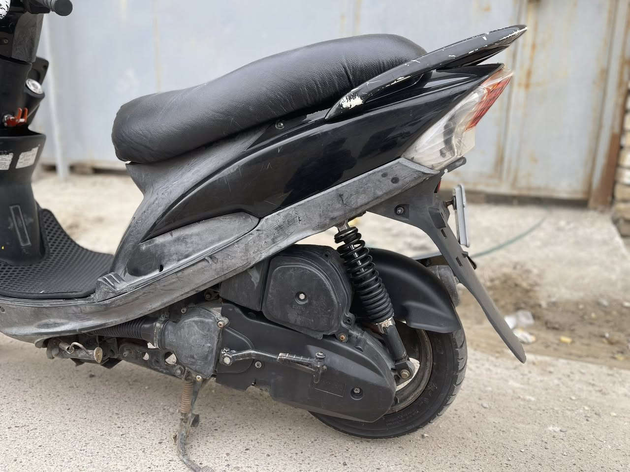 السلام عليكم دراجة ماكس عدلة للبيع نظيفة وما متعوبة الي يريد يشتري يراسلني خاص وهذا رقمي ***********
