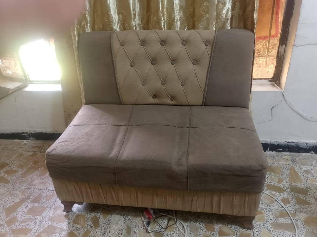 مكلفه بنشر تخم ١٠٠ وبي مجال ديوان ٦٠ بلازمه حجم ٣٢ سعر ٨٠ وبيهه مجال


**إذا كنت صاحب هذا الإعلان وتريد حذفه لأي سبب، رجاءا أرسل رسالة إلى الدعم الفني**
