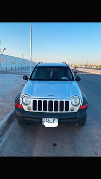 جيب ليبرتي • ٢٠٠٧ • مكينه وكير