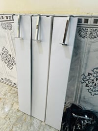رفوف كاملة خشب عدد 20 طول 120 سم وعرض 20 مع المساكات الاستيل السعر 300...