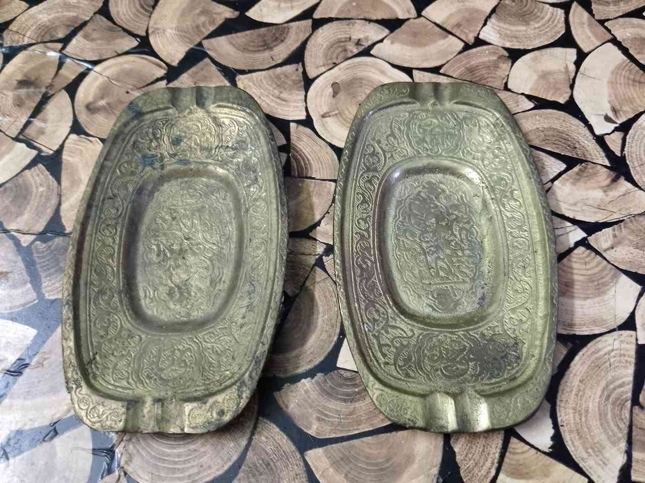 زوج نفاظات نحاس ثقيل جدا قديم اثنينهم بسعر ٢٥ ألف للحجز خاص


**إذا كنت صاحب هذا الإعلان وتريد حذفه لأي سبب، رجاءا أرسل رسالة إلى الدعم الفني**