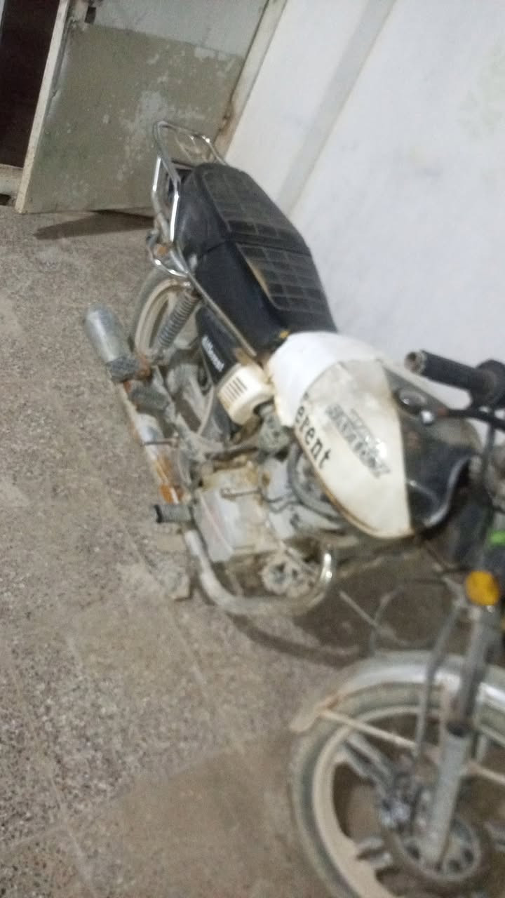 السلام عليكم خمسه كير البيع مديل 21دراجه خير من الله سنويه بسمي
سعر 800الف وبيه مجال بصيط النجف الاشرف كوفه ‏‪***********‬‏استفسار اكثر
