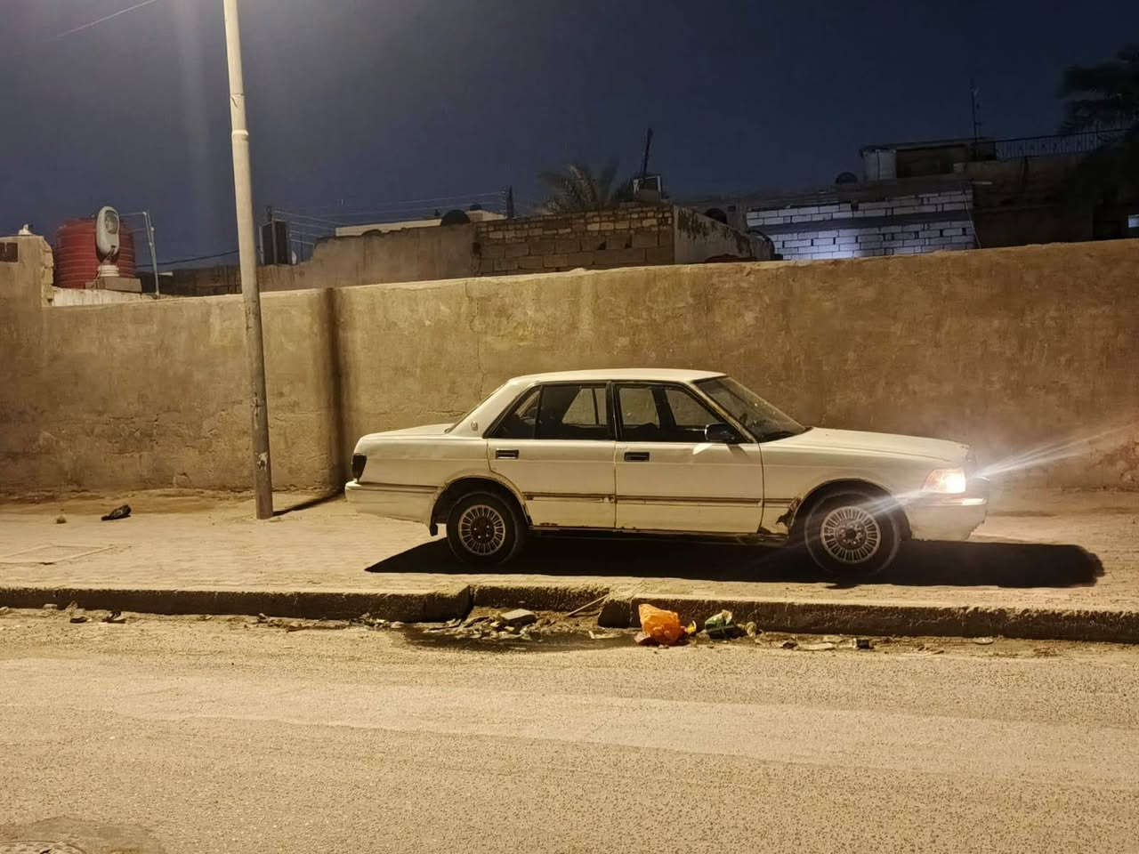 من رخصت الادمن سياره سيدان للبيع مديل 95 رقم بغداد مكلف بلنشر المكان جمعيات شارع التربيه قرب ساحة الصلاة ***********
