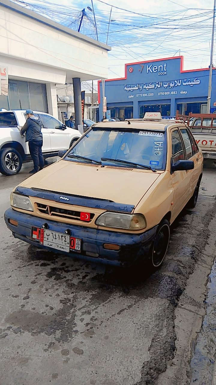 للستفسار على رقم ***********

