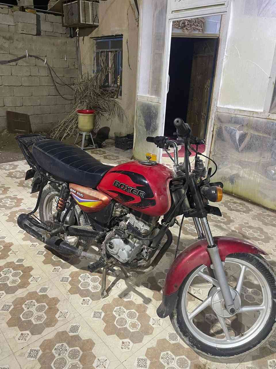 دراجه بوكسر موديل 2021 دراجه جاهزه محرك ناعم يردله ترتيب كهربائيات فقط ضفيره موجوده دبلات شغاله وتايرات جدد دراجه ادوات كفاله سرقة سعر 550 وبيه مجال قليل مكاني ابي الخصيب ***********
