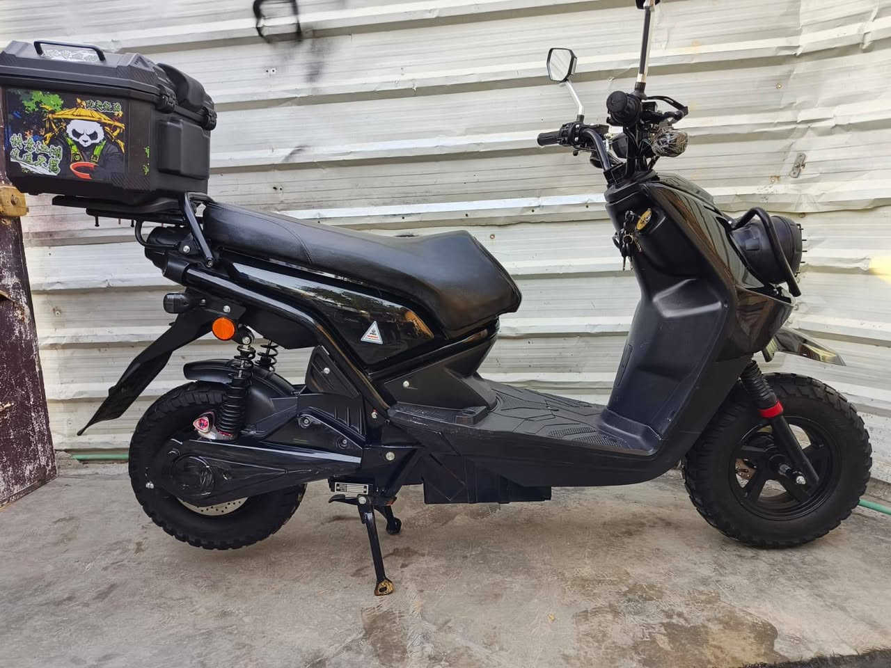 دراجة سكنس جبلي ام عيون موديل 2025 اخت الزيرو مكفولة
ملف 3000

3تحويلات سرع

السرعة 85

نظام البك

نظام البارك

شاشة تاب نظام تحديد الأعطال

لايت عالي ناصي زنون سكن لايت نشرات الوان

مساحة تخزين واسعة

تايرات جبلي ضخمة

تشغيل سويج وبصمة وجهاز الانذار

بريك امامي خلفي دسك هيدروليك
ااشراي يتفضل خاص او التصال عله الرقم ***********
مكان الدراجه بغداد ساحت عدن
سعر الدراجه 800 اوبيها مجال
