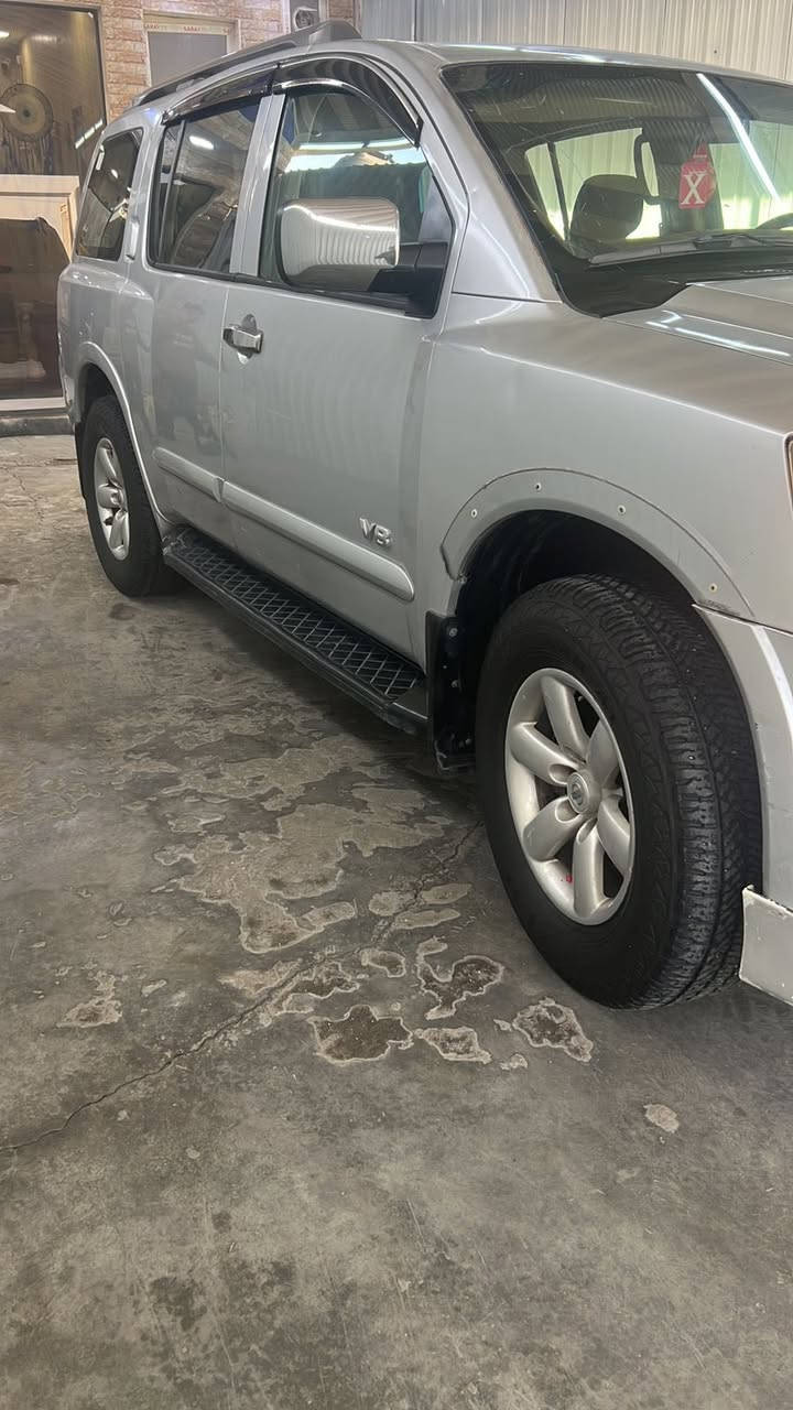 سلام عليكم 
سياره نيسان ورماده موديل 2008
فول مواصفات 8 سلندر 
7 راكب 3 قطع تبريد 
مهضومه غاز كير ومحرك كفاله 
شاشه كأمره تحكم ستيرن 
تخم تاير جديد صدر امامي و خلفي جديد 
كشنات جلد كشنات كهرباء 
سياره مكفول بيه 1 قطع صبغ 
باقي كفاله رقم بغداد لدولي 
مكان السيارة بغداد 
رقم ***********
السعر 90 وبيه مجال
