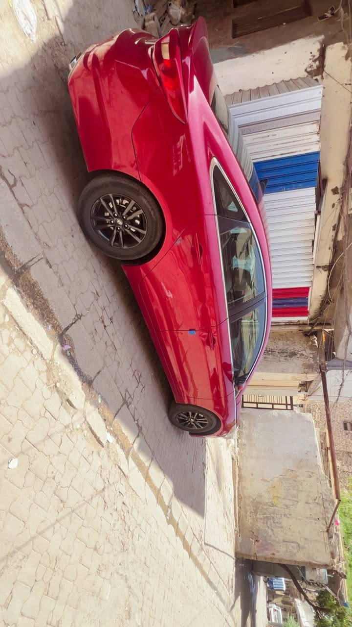 سوناتا 2017 شمالية مكانها بغداد محرك 2400gdi مزودة بمنظومة غاز بدون ادوانز للبيع او مراس ***********
