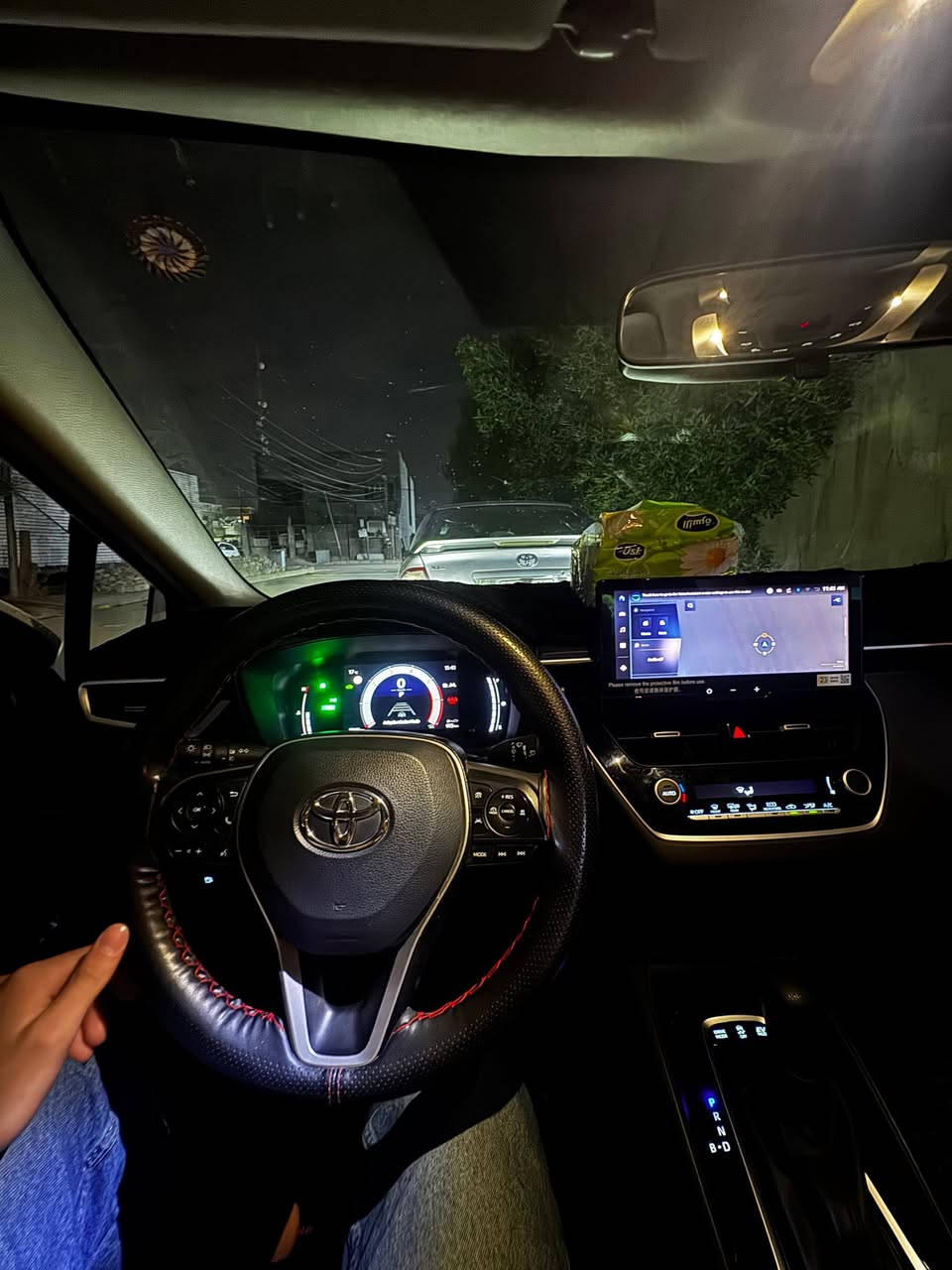 السلام عليكم
كوريلا هايبرد للبيع فول مواصفات 
2025

كرسي كهرباء 

ماشيه 18الف 

مكفوله 

***********
