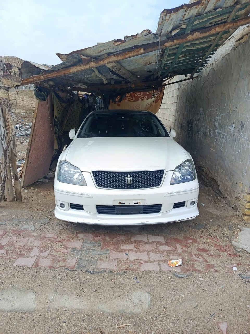 سلام عليكم كراون اتلث كفاله حت من الفتح موديل 2006سياره جديد 3دكم شاصي184رياضي بيه حجز بصره 110بيه مجال ***********
***********
