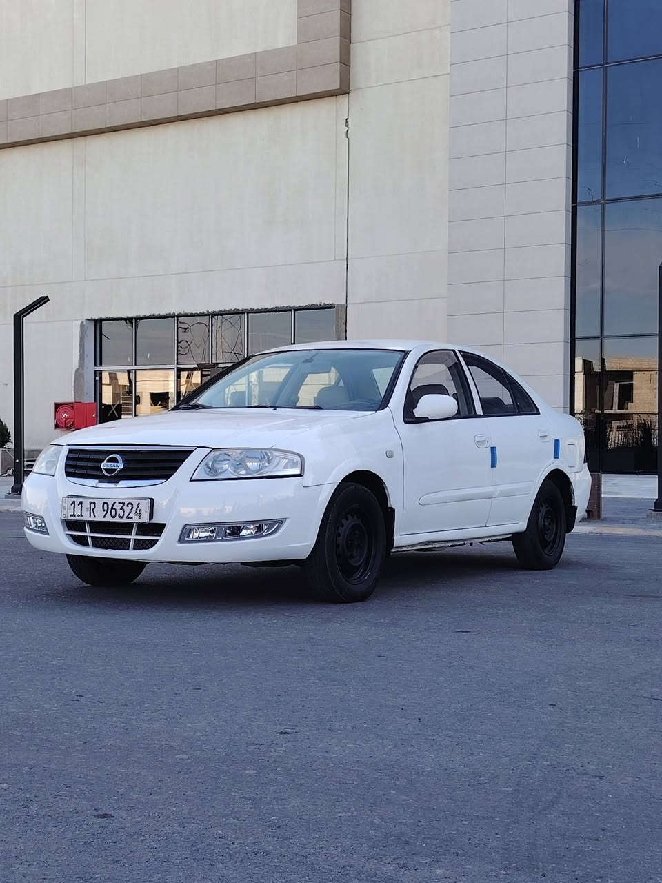 السلام عليكم للبيع بسعر 88 ورقه سني خليجي كوري 2012 لون ابيض بيه 3 قطع وربع صبغ بدون اي داخل باب وجاملغ خلفي والقبغ فقط رش بجم كبس كير اتو جوم اماميه اتو مكينه وكير شرط السياره اذا مو تراي صفر لاتشتري كلش حلوه وناعمه تخم تايرات صدر امامي خلفي جدد تبريد ثلج رقم بغداد انكليزي سنويه جديده تحويل ثاني يوم العنوان تكريت
***********
