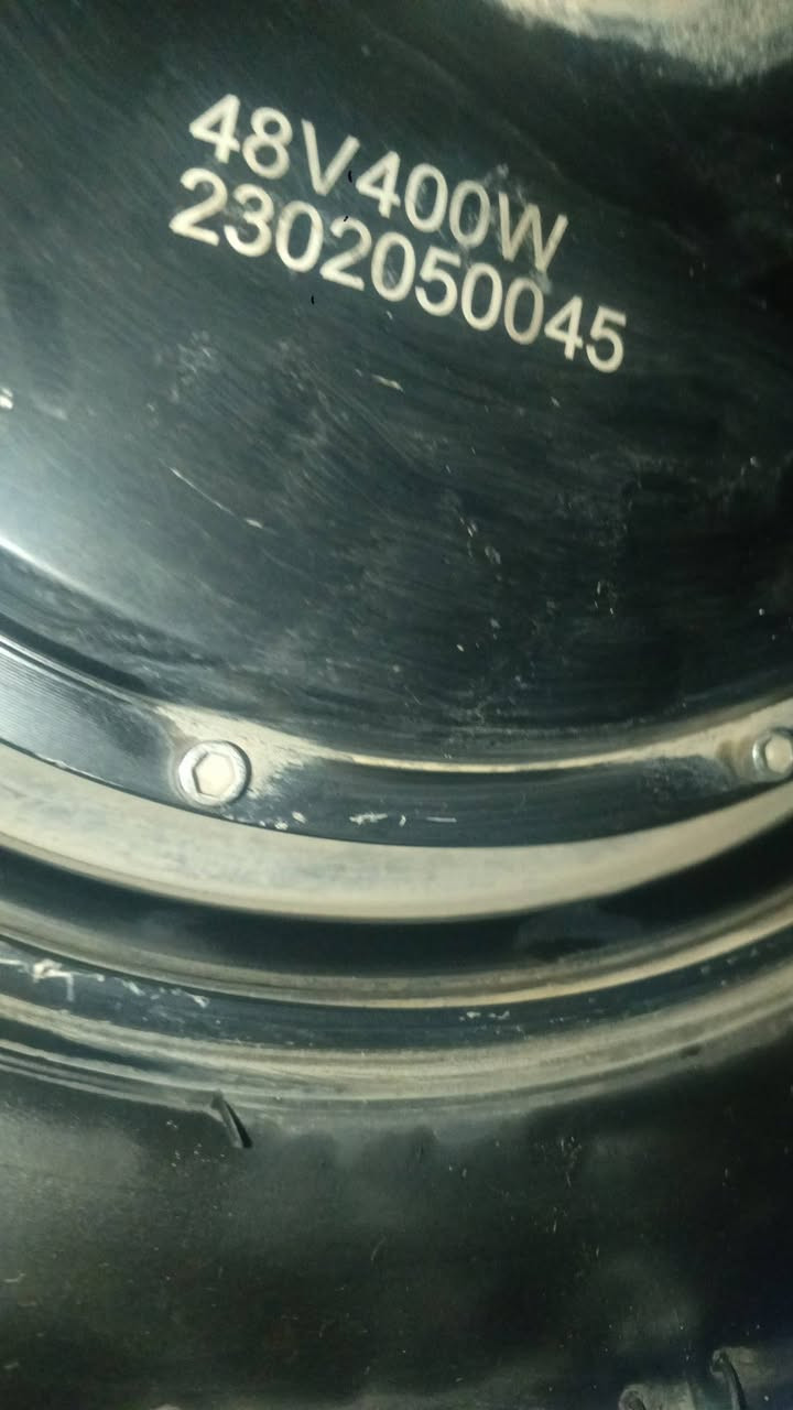 اسلام عليكم ورحمه الله دراجه شحن ماكس مضلع
1دراجه خير من الله دراجه ما تعبك 

2 الملف مثل ما مذكور بل صوره 5باتريت 

3دبلات اماميه دسك رياضي 

الله شاهد دراجه اشتريتها ابواحد اوميه 1100 

  
سعرها اب 800 او بيها مجال للشراي اهواي كلش 

 اني اشتريتها قبل 3اشهر او محتاج وريد أبيعها 

4شاشا الكترونيه قارئه العطل 

5دراجه بيها كسر كلش بسيط او خلفته فابلون اسود ونخفه 

6اشاير يمنه يسره او دبل اشاره 

7لايت زنون عالي وناصي 

8دراجه سرعه 70 حقيقي 

9دراجه تمشي مسافات طويله كلش

10 نشرات مثل ما موضح بل صوره 

11 مكاني بغداد كراده خارج  

ارقم*********** واتساب فقط   راسلني واتساب الرقم معلق واتساب فقط
