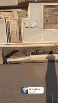 بيت للبيع الاسكان الصناعي قرب مدرسة الحريه على شارع 20متر وساحه السعر 105وبيه مجال
***********
