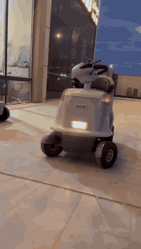 سلام عليكم دراجه شحن مخصصه لكبار السن للبيع دراجه جاهزه وكامله وكلش نضيفه نقصها فقط بطاريات مكاني كربلاء الحسينيه للاتصال ***********
