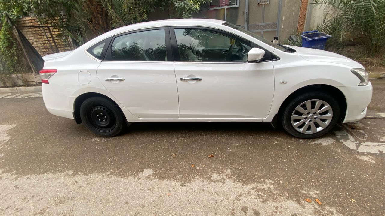 نيسان سنتره موديل 2020 خليجي 
المكان الدوره  المهديه الثانيه 
مكينه 1600 كير مكينه مكفولاات 
98 الف ماشيه سياره بيها طخه مثل ما موضح بلصوره مصلح كامل *********** 
123 ورقه السعر بس مجال قليل انشالله
