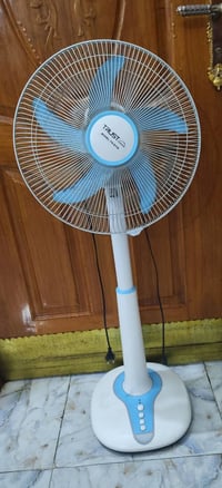 شحن • حجم كبير • نظيفة