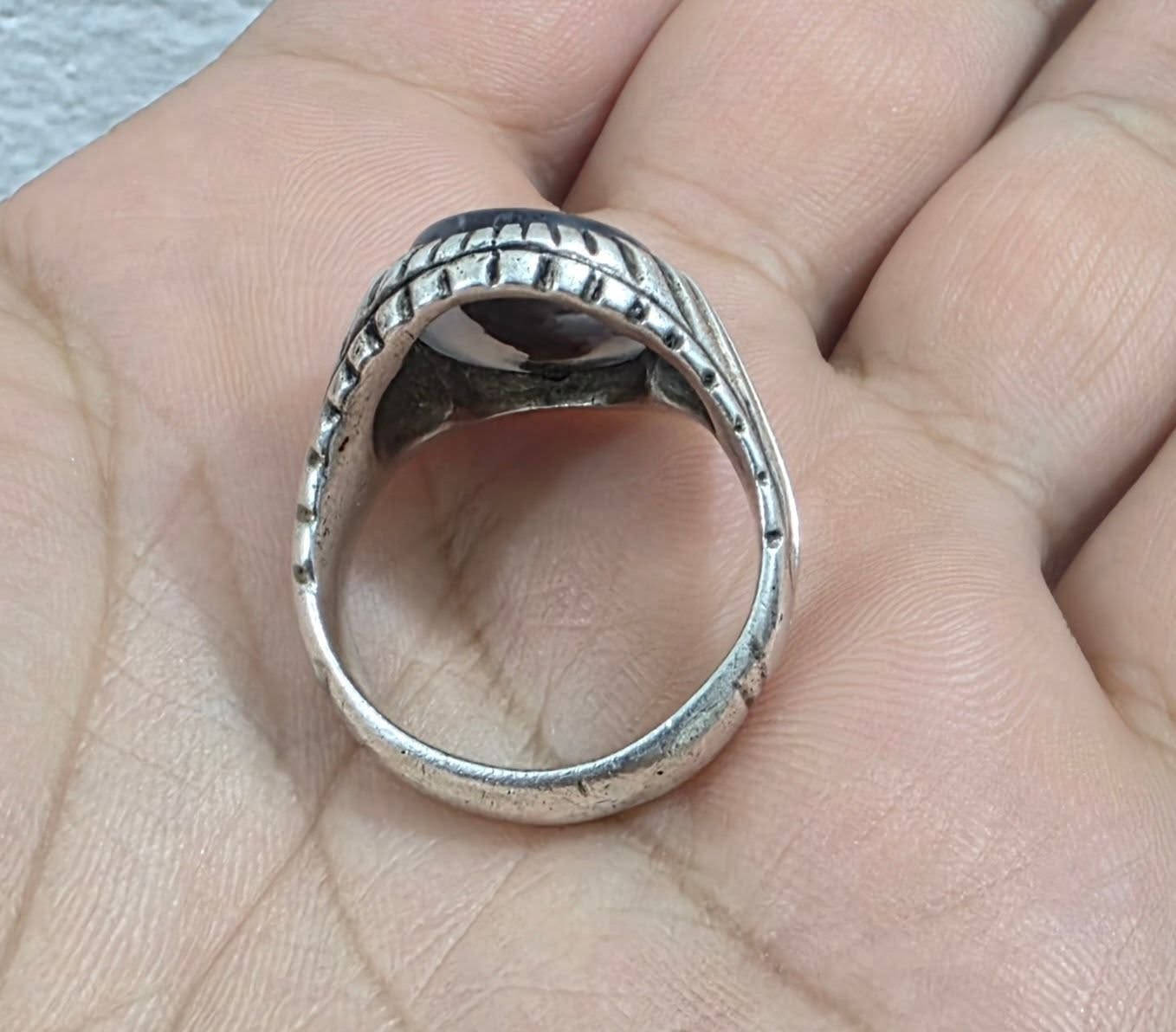 حاتم عقيق يماني شجري اصلي مصور رباني صياغة ثقيلة شراي يجي خاص


**إذا كنت صاحب هذا الإعلان وتريد حذفه لأي سبب، رجاءا أرسل رسالة إلى الدعم الفني**