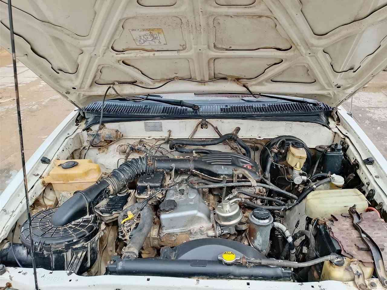 سياره تيوتا لبيع
موديل 98 السياره نضيفه كشر السياره مكفول

تخم تايرات 🛞4جدد +سبير  دواخل احمر 🛑جديد

سنويه 🧾باسمي ،كهربائيات 💡كل شغاله ،،السعر 65 مستعجل لبيع،،تصل‏‪***********‬‏ مكان السياره واسط
