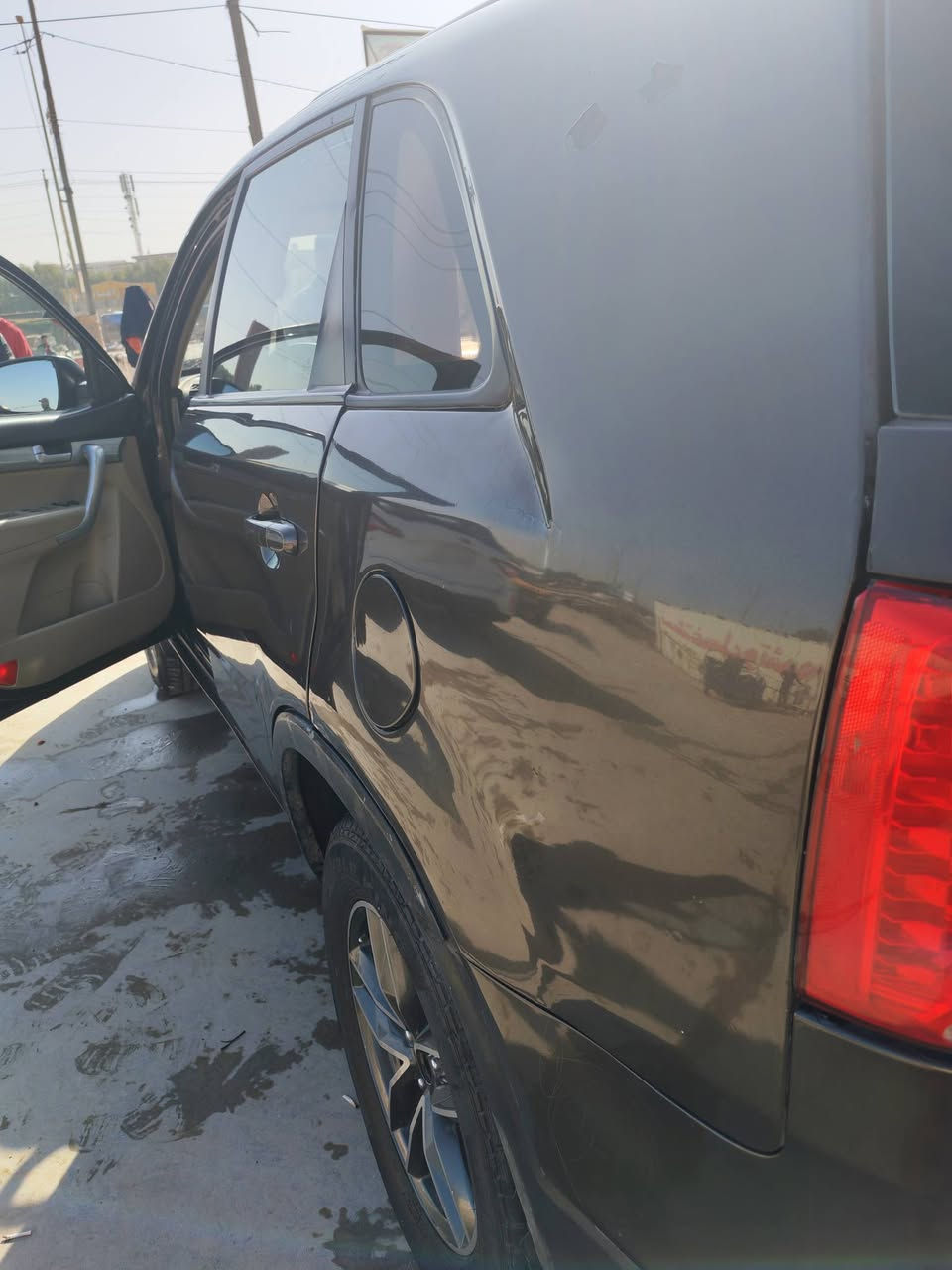 سلام عليكم بيع او مراوس سورنتو مديل 2012 وارد خليجي
1سبعه راكب
2اربعه سلندر مكينه جديده ستوني شاده 
3 بيه ضربه بل جاملق الخلفي ومصبوغه حزام باقي كله ليبل واحد 
4 مكاني ناصريه قضاء شطره 
5 استفسار واتساب او انتصال ***********
6 سعره ب115
