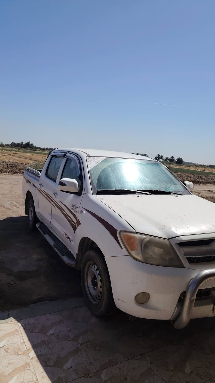 سلام عليكم فلاونزه للبيع 2007سياره خير من الله جاهزه بسمي رقم قادسيه سعر 130بيه مجال قليل حك الجيه بيع فقط ***********
