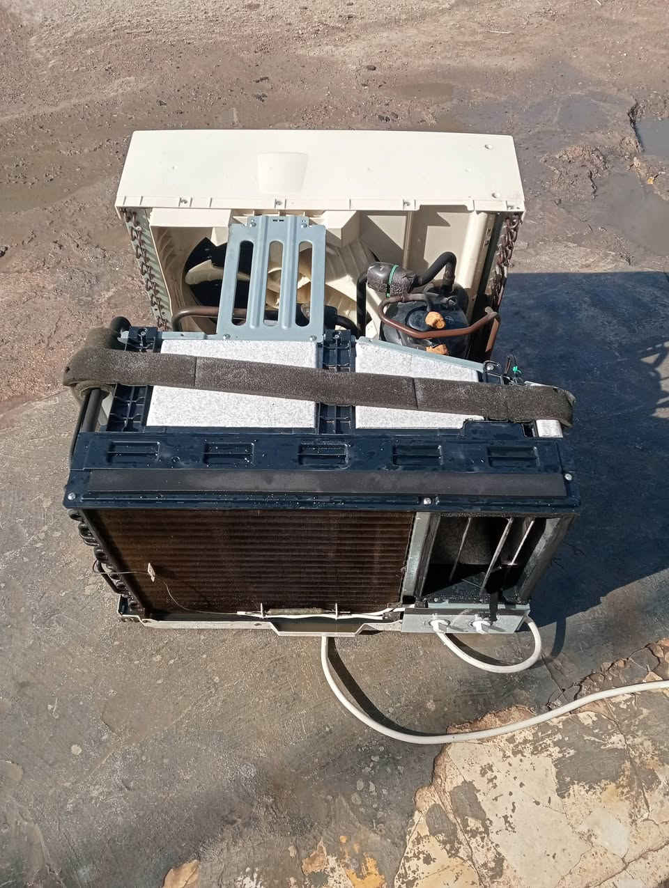 مكيف طنين 300 ومبردة حجم 2موسم واحد مشتغلات 100 مكان حي اور


**إذا كنت صاحب هذا الإعلان وتريد حذفه لأي سبب، رجاءا أرسل رسالة إلى الدعم الفني**