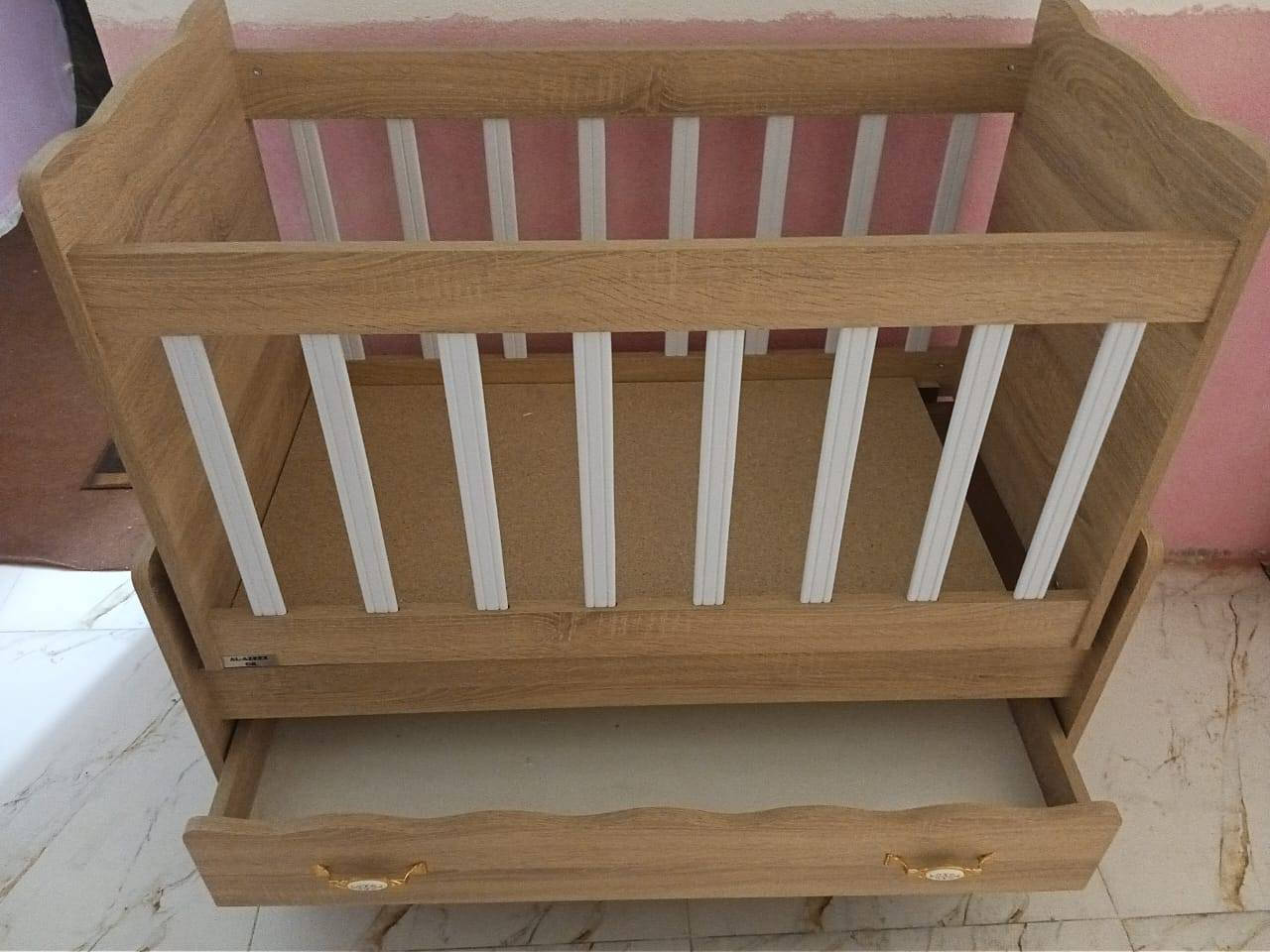 السلام عليكم كاروك هزاز جديد غير مستعمل مكاني بغداد الاصلاح شارع الجزيره السعر 100 وبيه مجال. ***********
