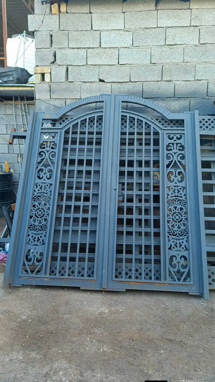 حداد عامه العمل كافه البواب والشبابيك والمحجرات والسقائف ميسان ***********
