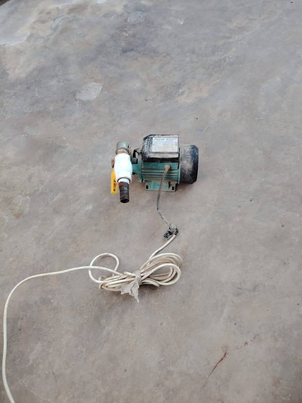 سلام عليكم عندي هاي ماطورات كلهن اخو جديد شغل الي يريده يتفضل على هاي الرقم» ‪***********
