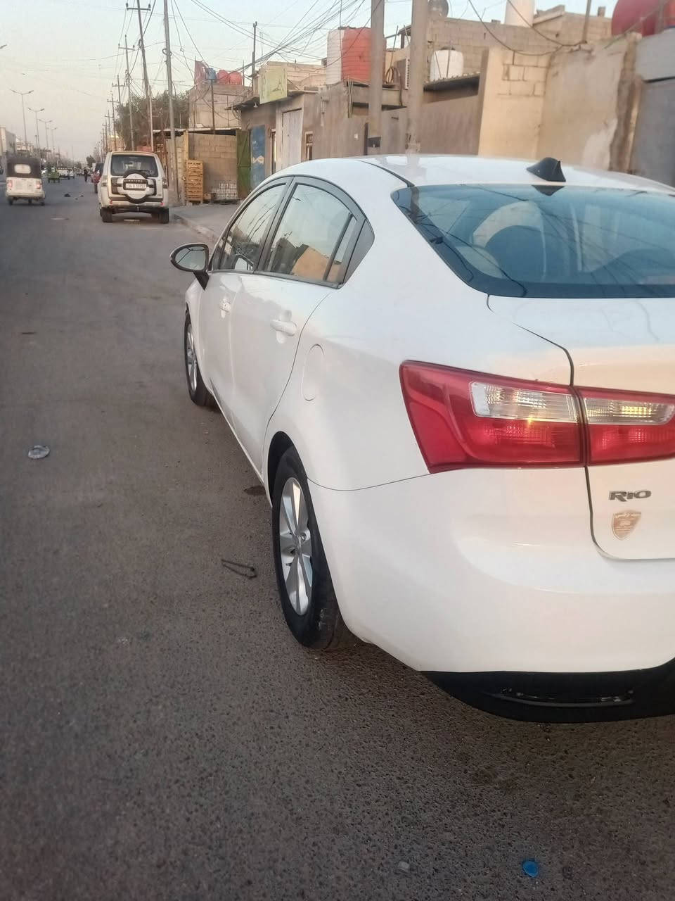 كيا ريو 2014 وارد خليجي كفاله من الضربه هذه السونار مالها محرك 1600 جير مكينه حداديه خير من الله تبريد بيع مستعجل كان البصره مشروع وطن📞***********

