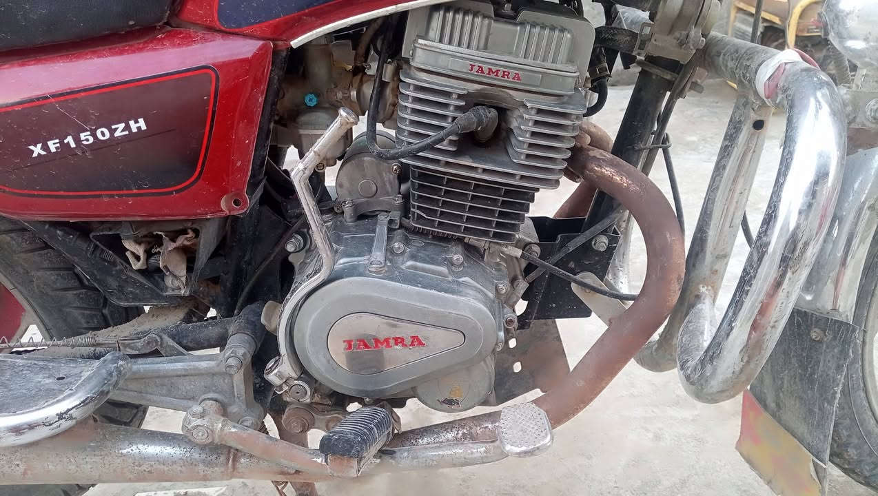 دراجه جوندة للبيع مديل 14اورق أصولي مكان بابل لسعر 550وبيها مجال***********
