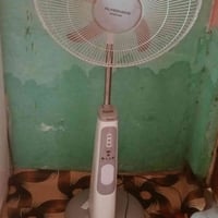 مروحه شحن للبيع جديد قبل شهرين مشتريه ب80 ورايده ب50 وبيه مجال اربع سر...