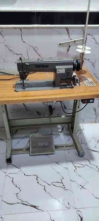 مكينه للبيع استعمال قليل للبيع شرط ال فحص السعر ٢٥٠ الف.... 0770290790...