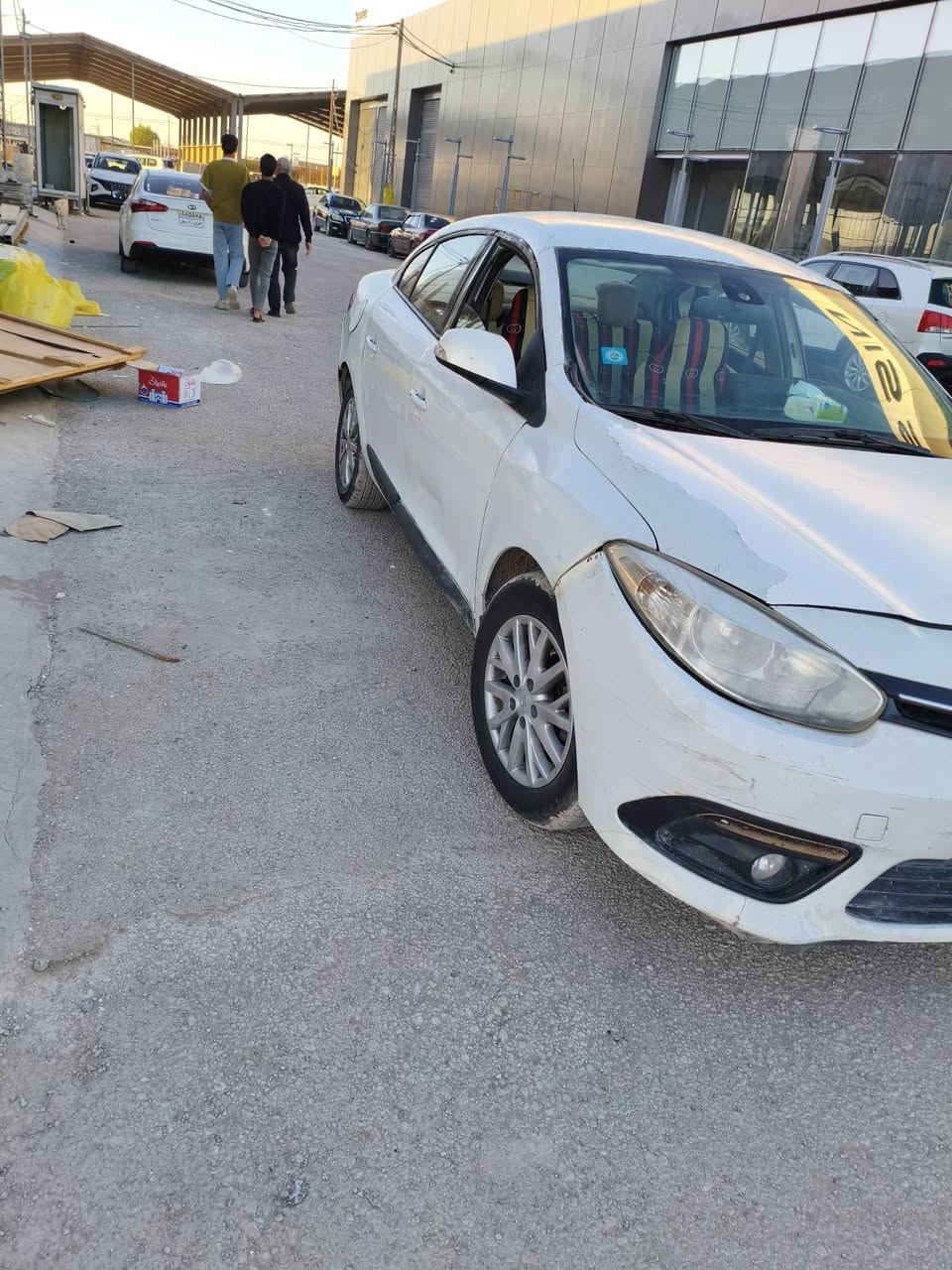 رينو فلاونس موديل 2016
كير ومحرك خير من الله 
سياره مكلوبه ومعمره وجهازه كل 
***********6
شي شغال السعر 45 وبيه مجال
