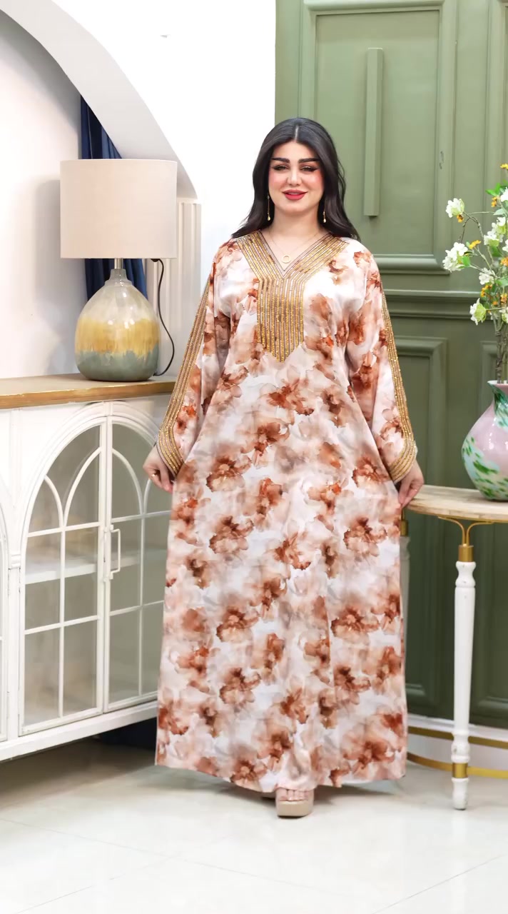 كلابيه كشمير مطبع مخور 
كلوش 
القياسات XL XXL 3XL
وكل درزن4 الوان


**إذا كنت صاحب هذا الإعلان وتريد حذفه لأي سبب، رجاءا أرسل رسالة إلى الدعم الفني**