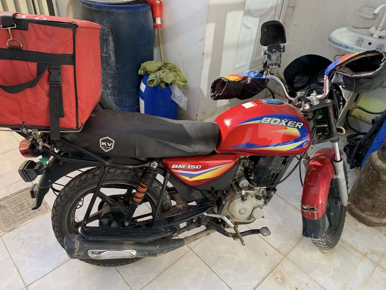 بوكسر للبيع موديل ٢٠ مرقم محرك مجفت دراجه خير من الله رقم الهاتف /***********
ديالى  تقاطع القدس
