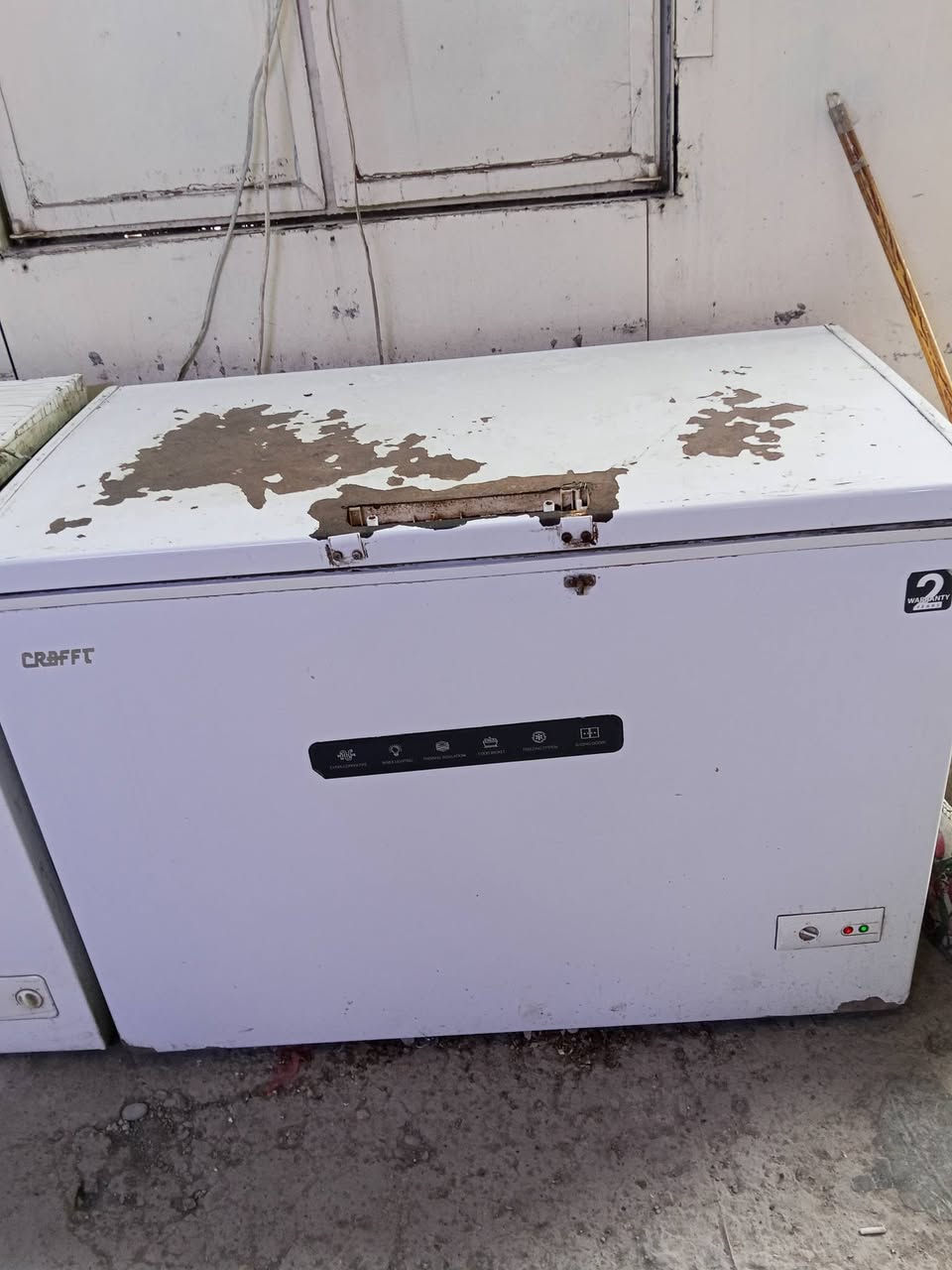 عارضه ومجمدات اثنين للبيع للتواصل *********** شرط شغل
